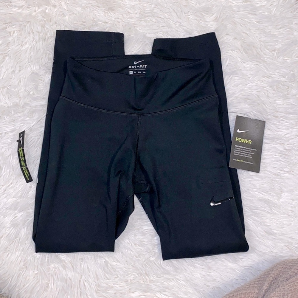 NWT Nike Power Dri-Fit‎ Capri Leggings